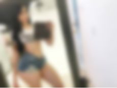 Stilvolle Seniorin, liebt Romantik, Kultur, sucht gleichgesinnten Partner
